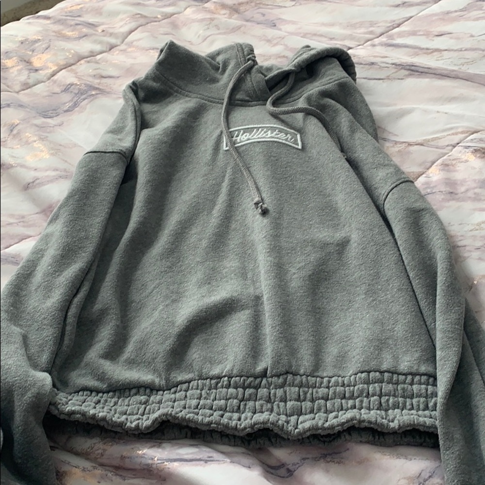 Woman’s size small Hollister hoodie